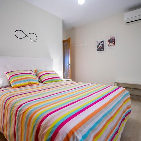 Playa Torrecilla Piscina Centro 2 Habitaciones Nerja Kültér fotó