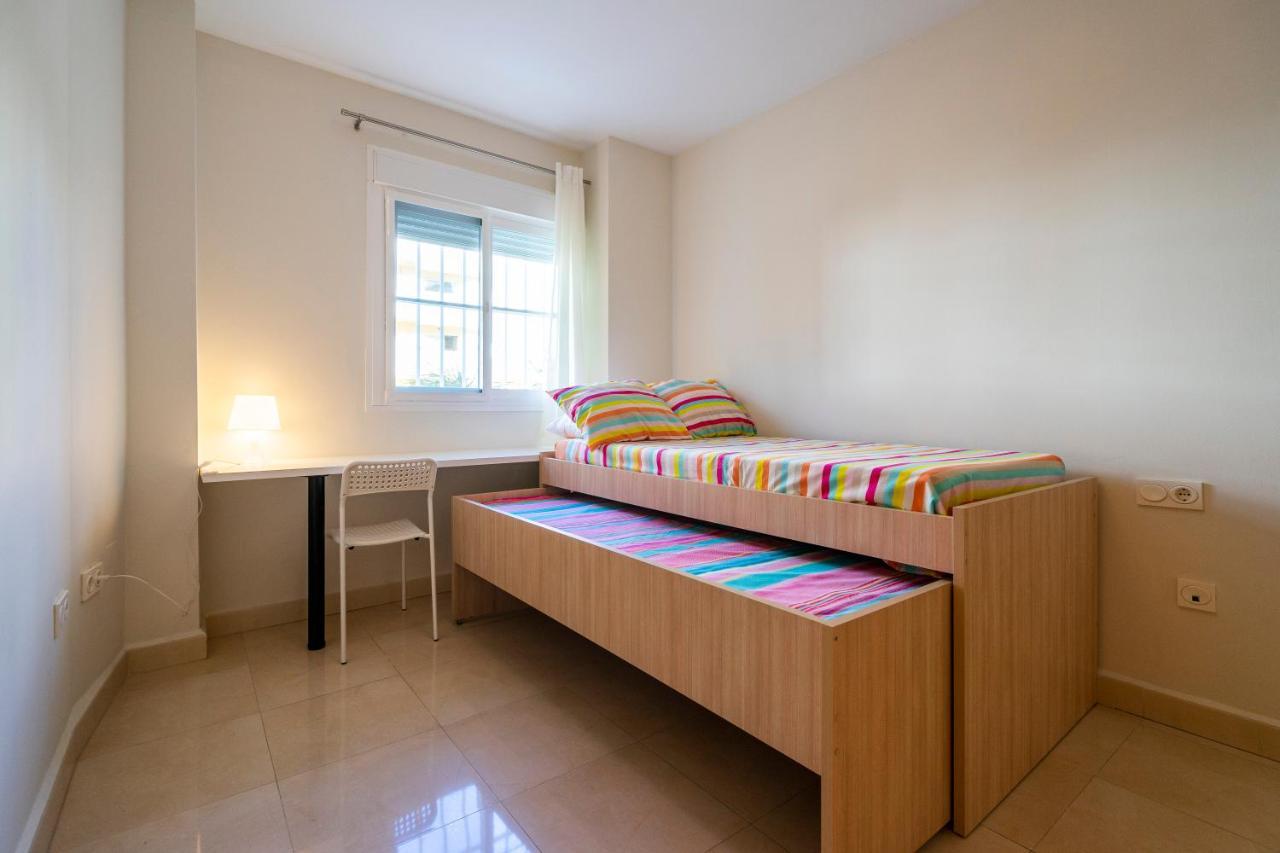 Playa Torrecilla Piscina Centro 2 Habitaciones Nerja Kültér fotó