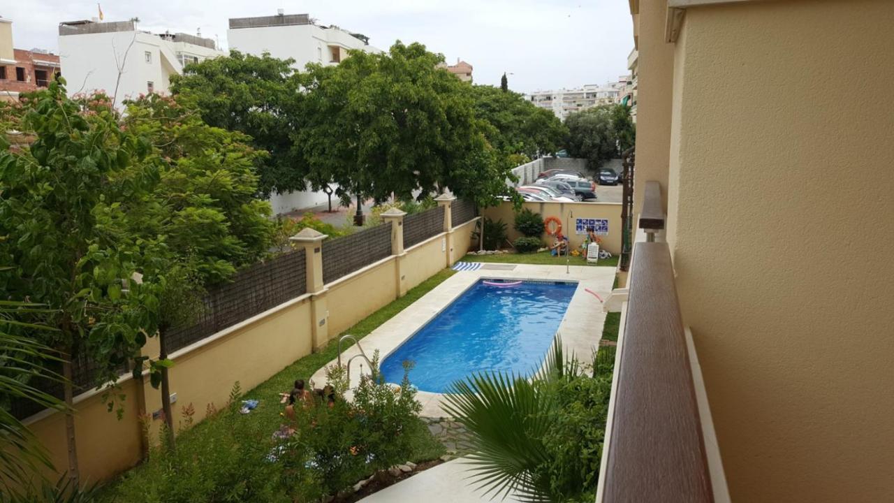 Playa Torrecilla Piscina Centro 2 Habitaciones Nerja Kültér fotó